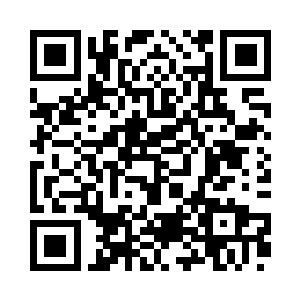 望着山下林立的烟囱和微微可闻的机器轰鸣声二维码生成