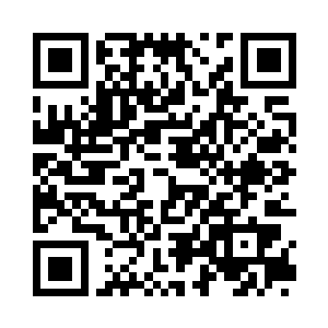朝着趴在地上的东方浩然兄口狠狠的刺了下去二维码生成