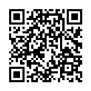 朝臣们依然坚定不移的到勤政殿门外等候二维码生成
