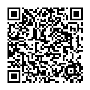 本尼说的那边人贝海自然是知道以前还压着野马一头的指南针公司的老板二维码生成