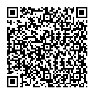 本来就身体不好的妈妈在听闻前后治疗已经花了近10万元的治疗费之后一时再度无法承受而昏倒二维码生成