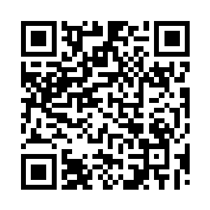 本来己经退出去的管家现在几乎是冲进来的二维码生成