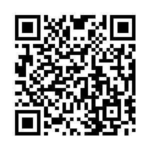 本来最初王石想请以前在华影的校友加入二维码生成