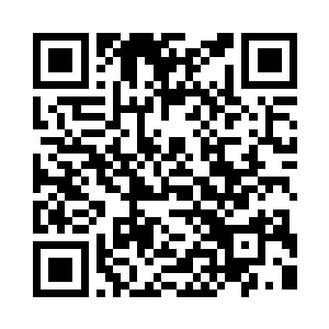 本来脸上有些不满的卡莎也瞬间精神了起来二维码生成