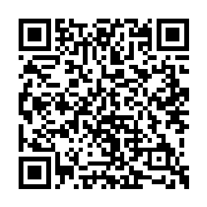 本来还为自己庆幸的几个人顿时表情严肃了起来二维码生成