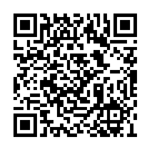本来速度才一慢的巨龙立刻就被一口气吸附过去二维码生成