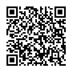 朱平安从冯保紧锁的愁眉和濒临崩溃的表情就能看出来二维码生成