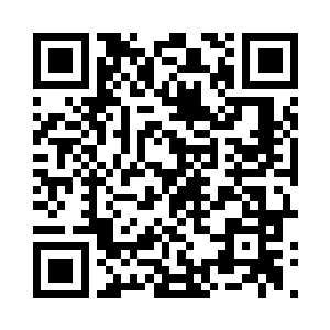 朱平安引着张经等人坐上了临时搭起来的高台二维码生成