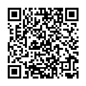 朱平安邀请众人十天后去翰林们常去的那个酒家赴宴二维码生成