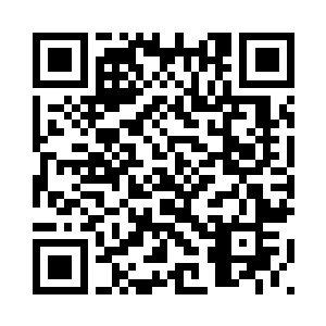 朱平安随临淮侯才到临淮侯府门口二维码生成