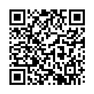 机械泰坦迎面撞上了黑龙的前肢和胸口二维码生成