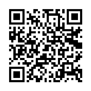 李令西掏出那枚被自己握在手心很久的戒指二维码生成