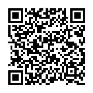 李卓恩在心里暗自为自己的小聪明而沾沾得意着二维码生成