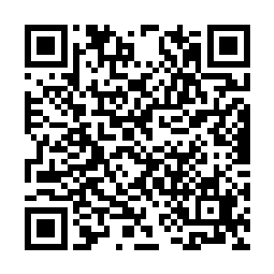 李县令一下子就记起自己有一年和好友聚会的时候二维码生成