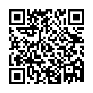 李存忠同样也带着亲兵在尸堆里头翻检二维码生成