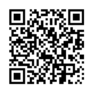 李富真紧了一下丁羽披在自己身上面的衣服二维码生成