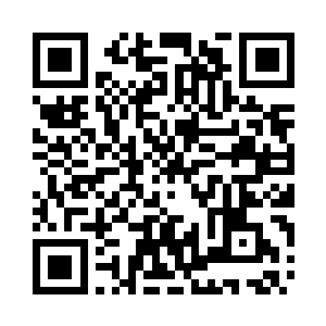 李思辰这会儿刚好是洗完澡从浴室中出来二维码生成