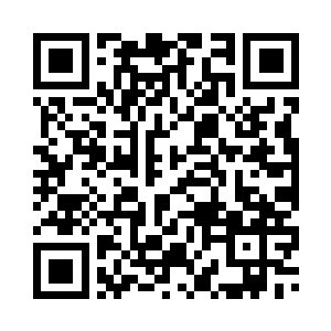 李毅和胡继昌出了司法鉴定所大门二维码生成