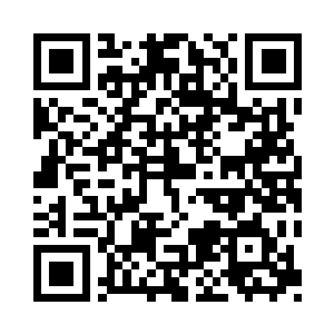 李毅跟班上的很多同学都保持着电话联系二维码生成