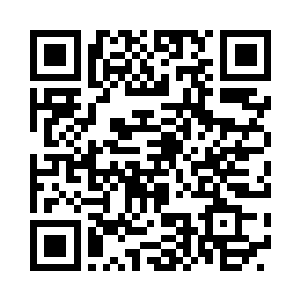 李湘婷看着桌位上马上要睡着的叶凡二维码生成