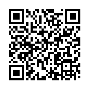 李玄机把手机上的照片发给了柳逸尘二维码生成