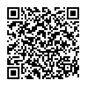 李耀不明白自己眼前为何会突然出现这么多极具震撼力和冲击性的画面二维码生成