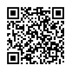 李耀和龙扬君都四仰八叉地漂浮在星海中二维码生成