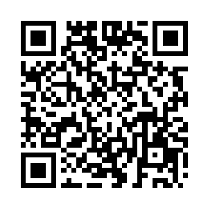 李耀展开了半径超过一百公里的搜索二维码生成