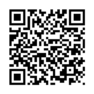 李耀把脑袋舒舒服服枕在双臂之上二维码生成