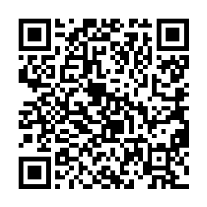 李谦和谢铭远一天天的不是待在滚石唱片的办公室里二维码生成