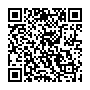 李谦总是一副得道高僧的模样在那里笑而不语的装逼二维码生成