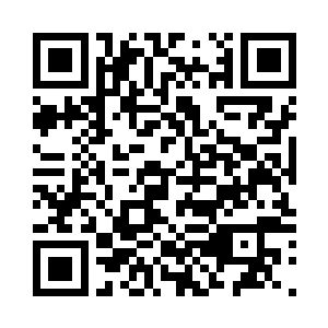 李逸辰看着身子抖动个不停的王云桐二维码生成