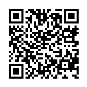 李青峰信步走到那已经碎裂的青色大石旁二维码生成