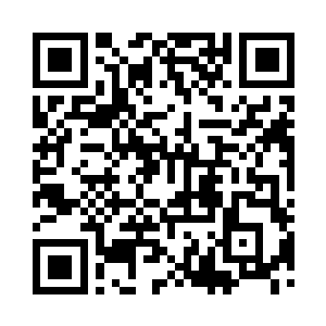 村上和他的住手看着忽然闯进来的赵长枪二维码生成