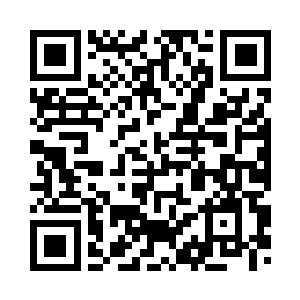 村上拿着易鹏飞五大脏器的化验单二维码生成