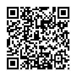 村民求饶喝骂之声等等等等仿佛组成了一首雄壮的战曲二维码生成