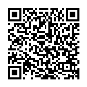 杜克就是要利用歌舞动作发生的连贯性和动作的强烈视觉冲击性二维码生成