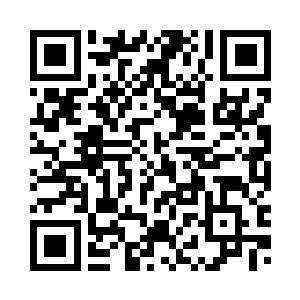 杜威正躺在二楼窗口下一张藤椅上二维码生成