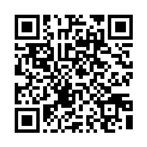 来不及擦拭头发上那不断下滴的井水二维码生成