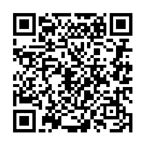 来到这贫赛之地当个教书先生就已经挺让她过意不去了二维码生成