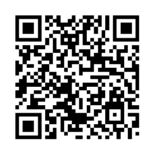 来来回回坐了好几次同样的动作后二维码生成