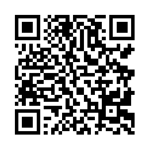 杨凤栖一步一步的将凌杉引到了一个她的世界二维码生成