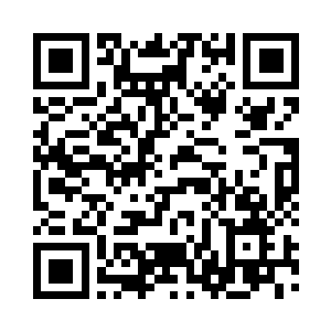 杨婵看着眼前黑漆漆的山谷发了个小呆二维码生成