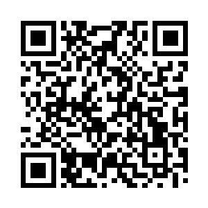 杨开口中不断地报出药材的名字和分量二维码生成