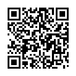 杨戬的眉心竟然多了一只竖立的紫色的眼镜二维码生成