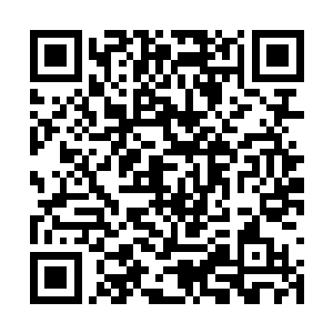 杨戬目光落到虚空之中的三十二团金色的药液之后二维码生成