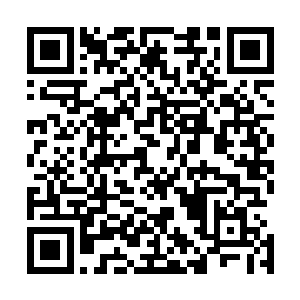 杨戬简装心中也更加的火热将嘴凑到凤火舞的耳边轻声说道二维码生成