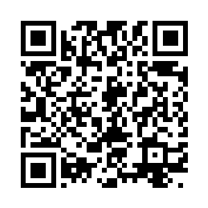 杨明治刘福荣两人一脸痛苦地掩住自己的胸口二维码生成