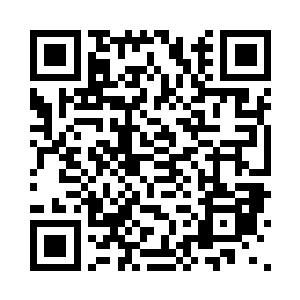 杨梅和刘力强显然也对这种情况习以为常了二维码生成