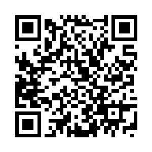 杨洛已经踏上车的一只脚又退了回来二维码生成